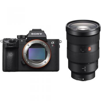 Sony Alpha a7R III Mirrorless Digital Camera with 24-70mm F/4 ZA OSS Lens