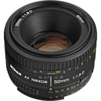 Nikon AF NIKKOR 50mm f/1.8D Le