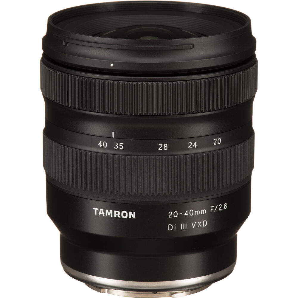 Tamron 20-40mm f/2.8 Di III VX